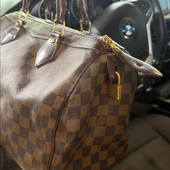 ♥️Authentic Beautiful bag Louis Vuitton speedy Damier 30♥️ - Picture 2 of 13